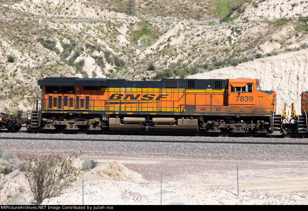 BNSF 7839